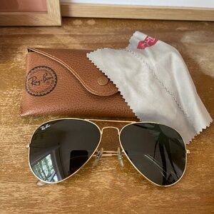 Gold Rayban Aviators with Case